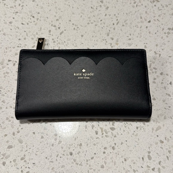 kate spade Handbags - kate spade Magnolia St Braylon - Bundle and Save with matching purse (25% off)!